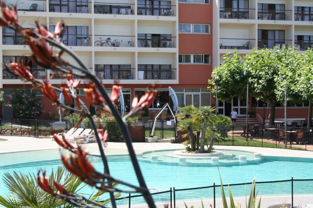 Hotel Club Le Capet Сент-Максим Экстерьер фото